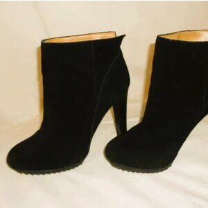 Nine West CASHY Black Suede Heel Hidden Platform Booties Lug Sole 6.5 M No SLIP